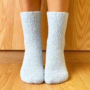 Barefoot Dreams Womens CozyChic Socks Blue Water White Plush Heathered One Size